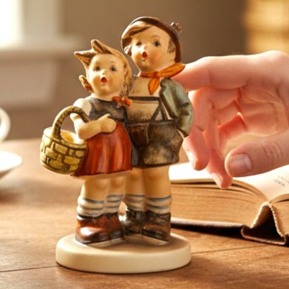 Vintage M.I. Hummel "Surprise" #94 3/0 | Goebel W. Germany | TMK-3 Stylized Bee